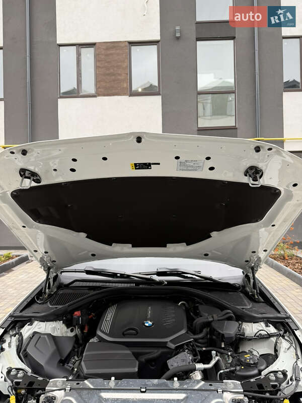 Седан BMW 3 Series 2020 в Одессе
