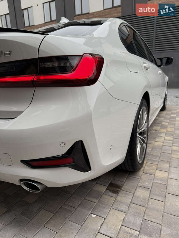 Седан BMW 3 Series 2020 в Одессе