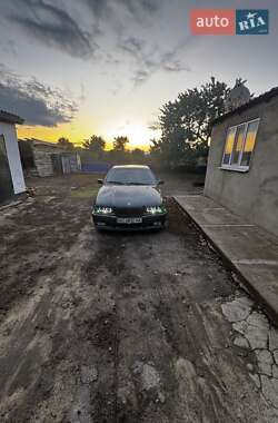 Седан BMW 3 Series 1995 в Одессе