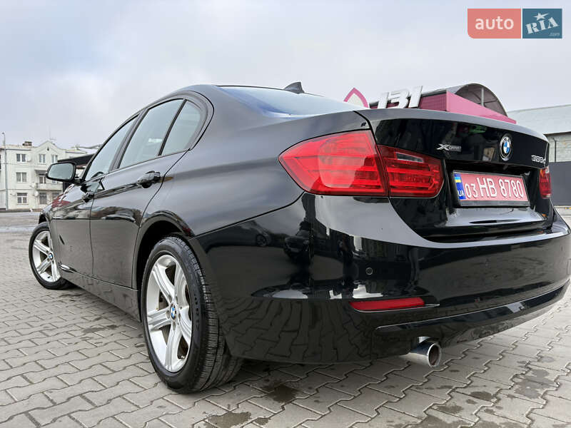 Седан BMW 3 Series 2014 в Львові