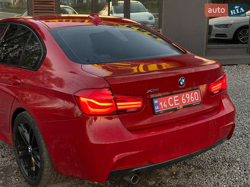 Седан BMW 3 Series 2016 в Львове