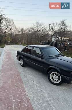 Седан BMW 3 Series 1989 в Дрогобыче