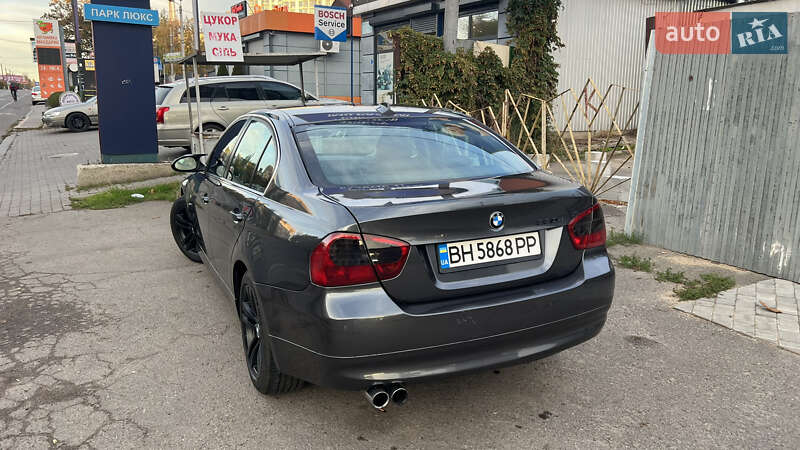 Седан BMW 3 Series 2006 в Одессе