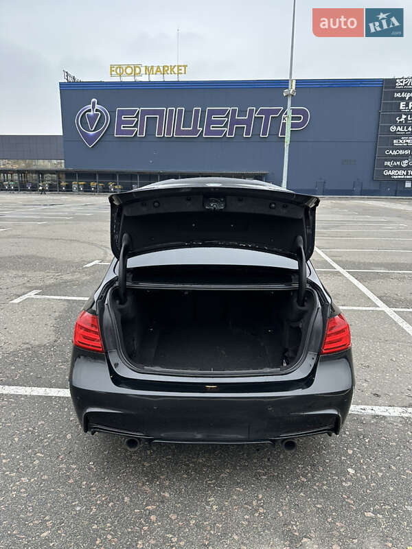 Седан BMW 3 Series 2014 в Киеве