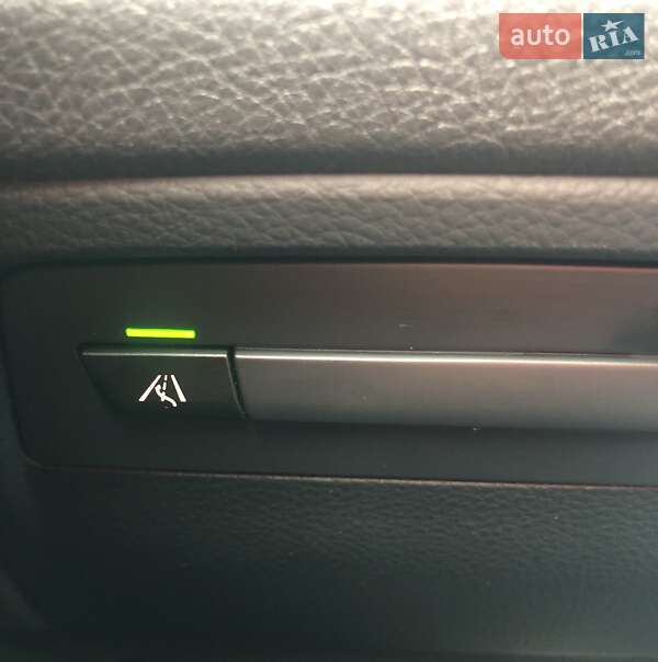 Седан BMW 3 Series 2018 в Киеве фото 20 Седан BMW 3 Series 2018 в Киеве