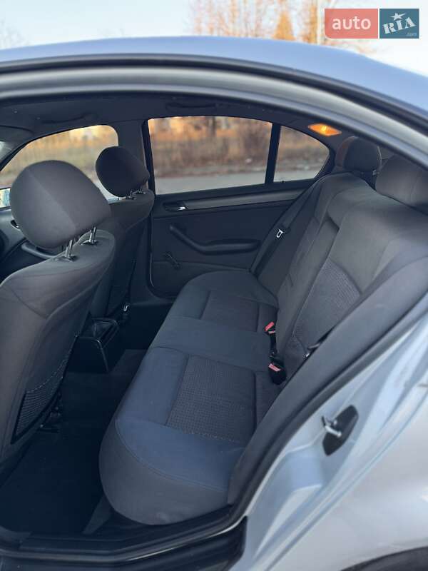 Седан BMW 3 Series 1999 в Шостке