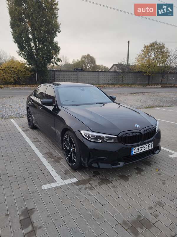 Седан BMW 3 Series 2019 в Киеве