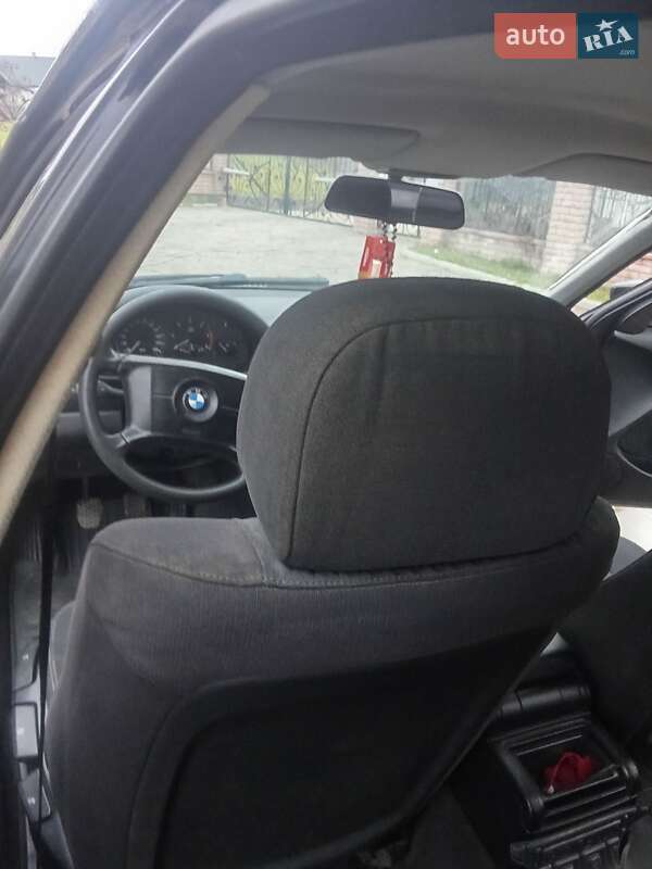 Седан BMW 3 Series 2001 в Черновцах фото 5 Седан BMW 3 Series 2001 в Черновцах