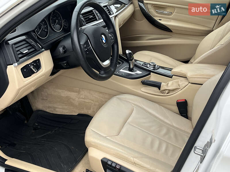 Седан BMW 3 Series 2012 в Ковеле