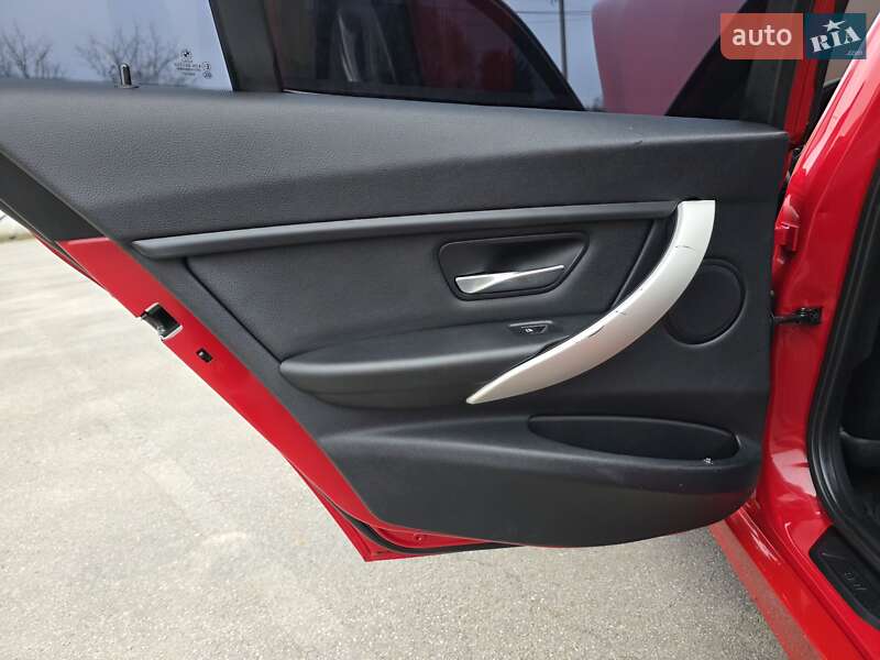 Седан BMW 3 Series 2014 в Хмельницькому