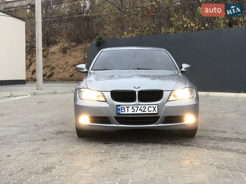 Седан BMW 3 Series 2005 в Николаеве фото 2 Седан BMW 3 Series 2005 в Николаеве