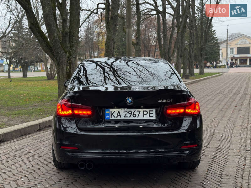 Седан BMW 3 Series 2017 в Конотопе
