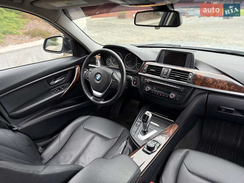 Седан BMW 3 Series 2014 в Днепре