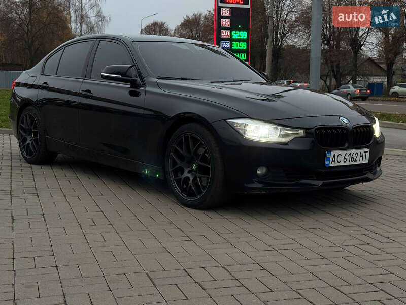 Седан BMW 3 Series 2012 в Житомире
