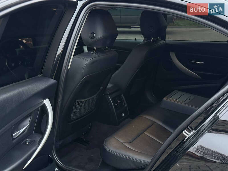 Седан BMW 3 Series 2012 в Житомире