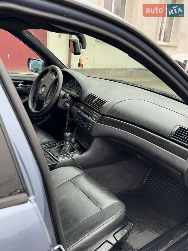 Седан BMW 3 Series 2001 в Изяславе