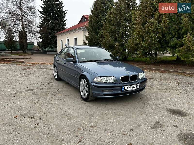 Седан BMW 3 Series 2001 в Изяславе
