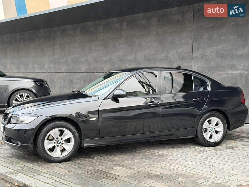 Седан BMW 3 Series 2007 в Киеве