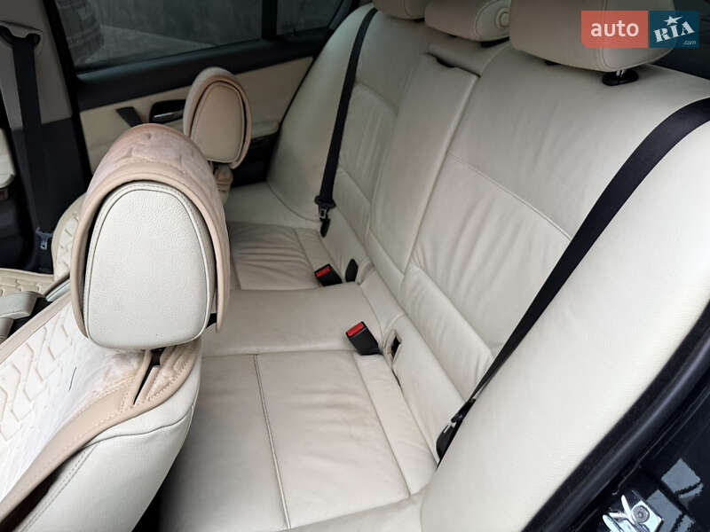 Седан BMW 3 Series 2007 в Киеве