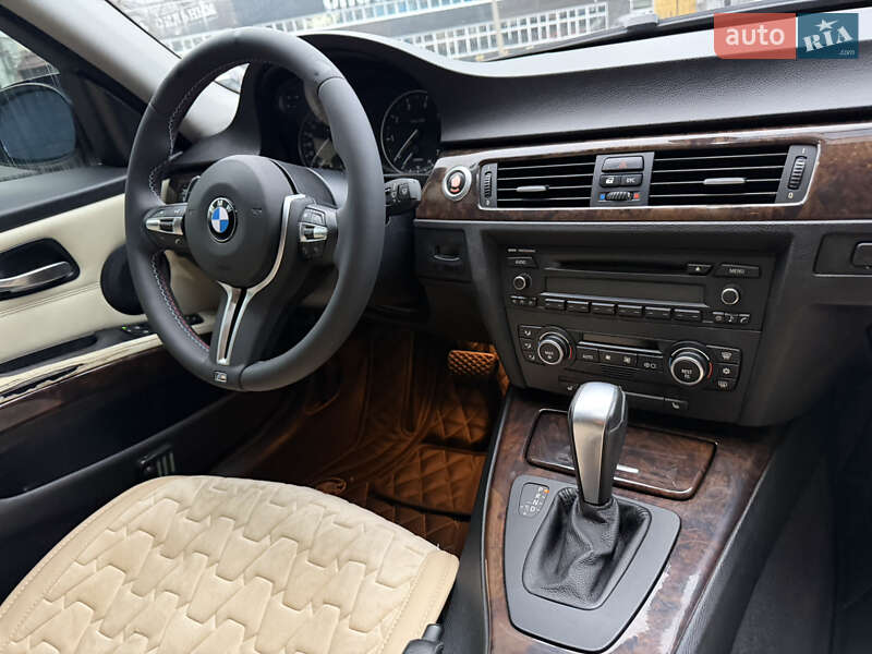 Седан BMW 3 Series 2007 в Киеве