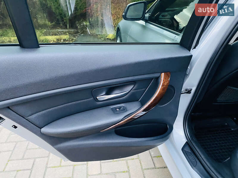 Седан BMW 3 Series 2012 в Ивано-Франковске фото 35 Седан BMW 3 Series 2012 в Ивано-Франковске