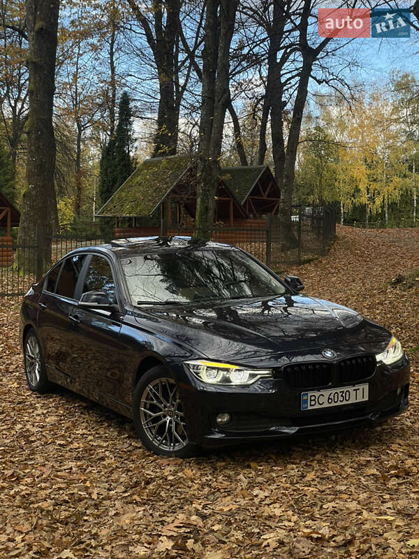 Седан BMW 3 Series 2014 в Трускавце