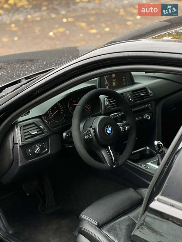 Седан BMW 3 Series 2012 в Сарнах