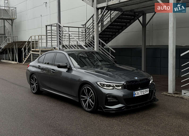 Седан BMW 3 Series 2019 в Одессе