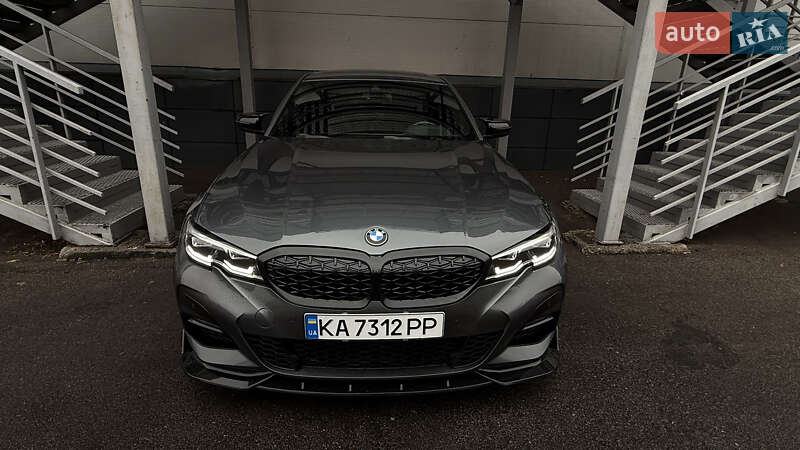 Седан BMW 3 Series 2019 в Одессе