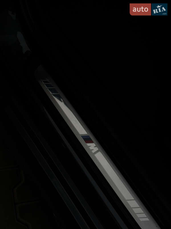 Седан BMW 3 Series 2019 в Одессе