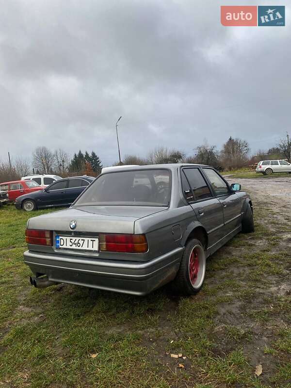 Седан BMW 3 Series 1989 в Цумани фото 2 Седан BMW 3 Series 1989 в Цумани