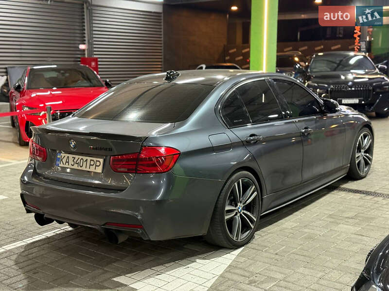 Седан BMW 3 Series 2016 в Києві
