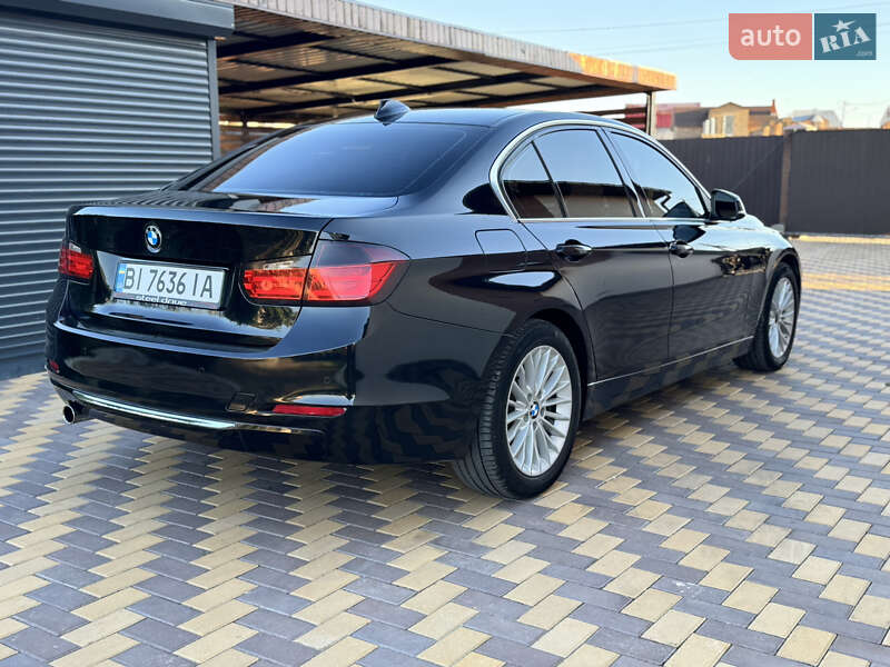 Седан BMW 3 Series 2015 в Николаеве