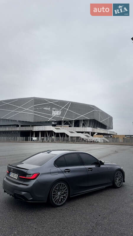 Седан BMW 3 Series 2019 в Львове