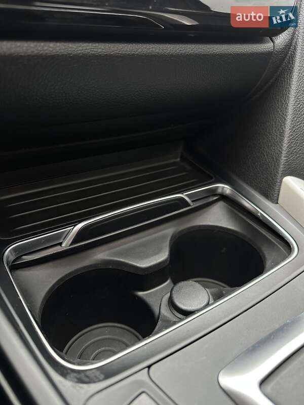 Седан BMW 3 Series 2017 в Белогородке