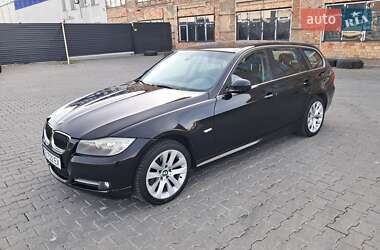 Універсал BMW 3 Series 2012 в Чернівцях