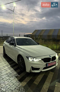 Седан BMW 3 Series 2014 в Львове