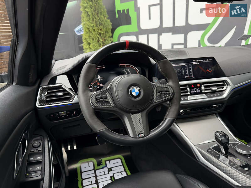 Седан BMW 3 Series 2018 в Киеве