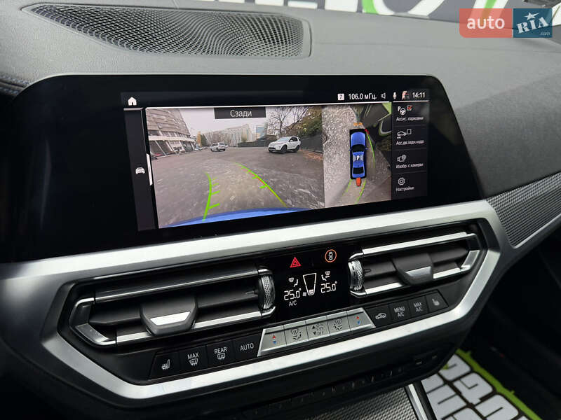 Седан BMW 3 Series 2018 в Киеве