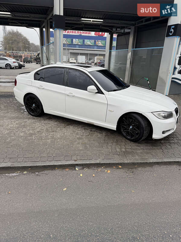 Седан BMW 3 Series 2011 в Днепре фото 7 Седан BMW 3 Series 2011 в Днепре