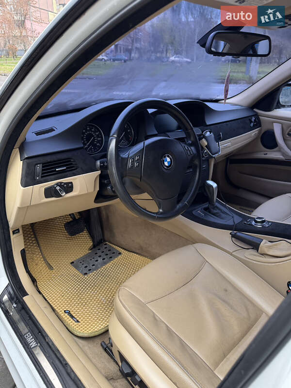 Седан BMW 3 Series 2011 в Днепре фото 17 Седан BMW 3 Series 2011 в Днепре