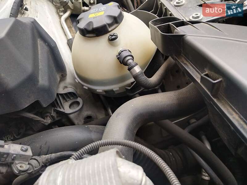 Седан BMW 3 Series 2018 в Одессе