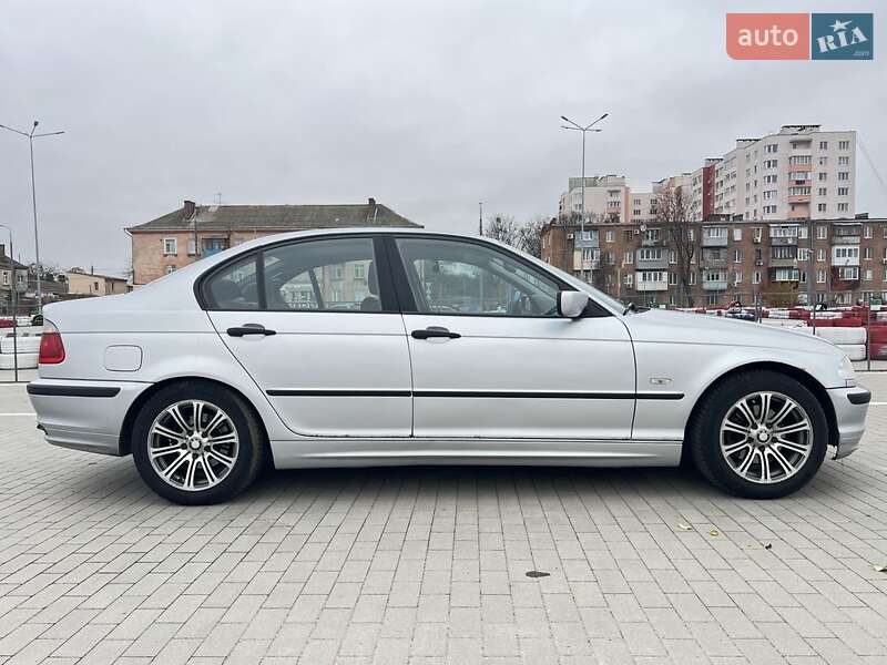 Седан BMW 3 Series 2001 в Виннице