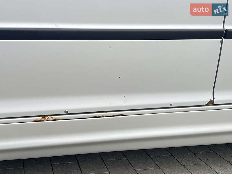 Седан BMW 3 Series 2001 в Виннице