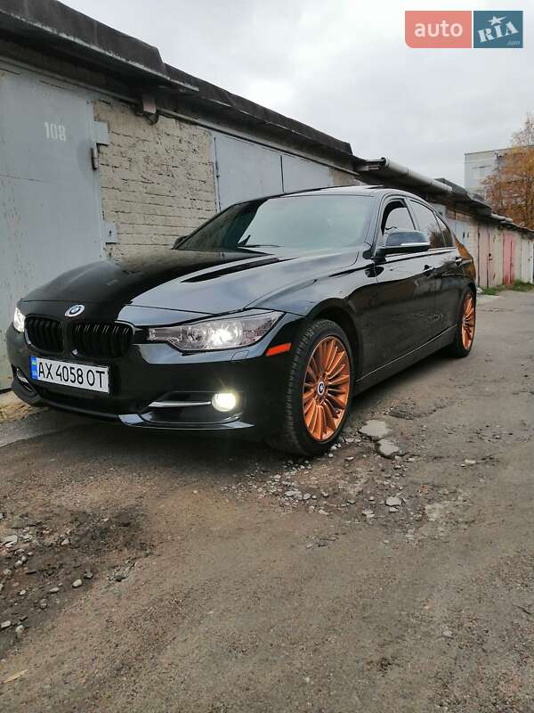 Седан BMW 3 Series 2013 в Харькове