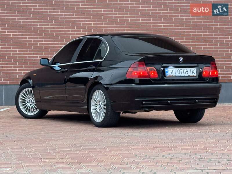 Седан BMW 3 Series 2002 в Одессе