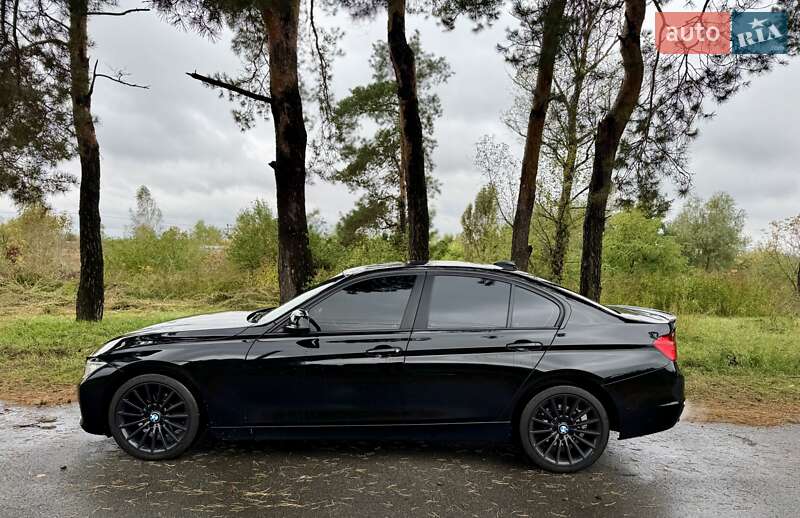 Седан BMW 3 Series 2013 в Киеве