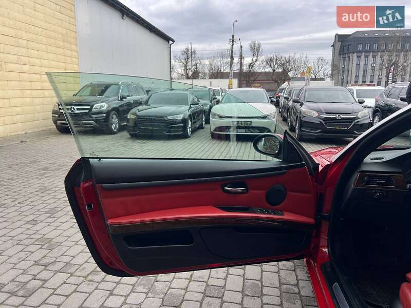 Кабриолет BMW 3 Series 2008 в Ивано-Франковске фото 12 Кабриолет BMW 3 Series 2008 в Ивано-Франковске