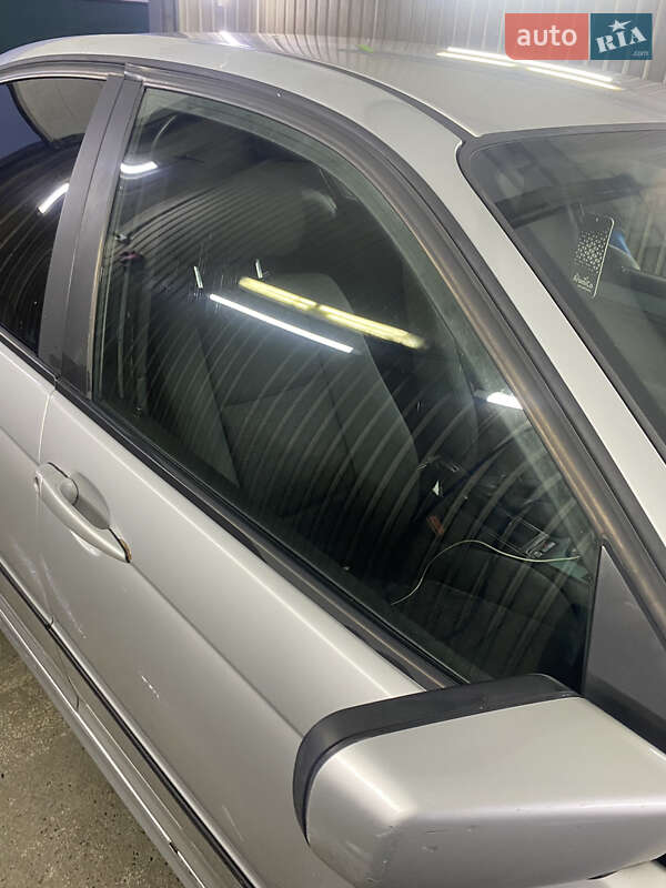 Седан BMW 3 Series 2002 в Киеве фото 6 Седан BMW 3 Series 2002 в Киеве