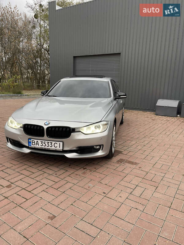 BMW 3 Series 2012